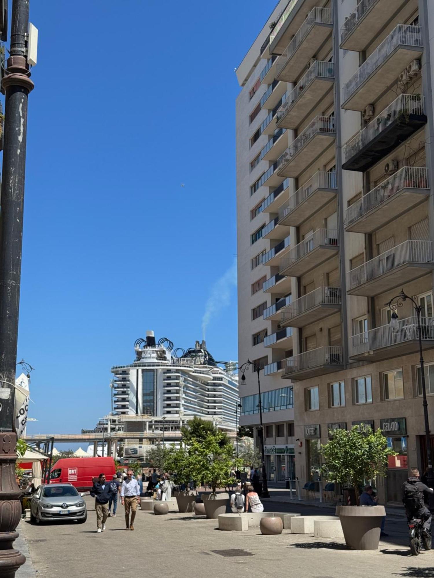 פלרמו Crispi 120 Rooms New Opening מראה חיצוני תמונה